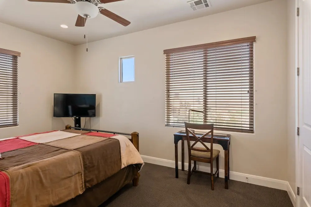 Views For Rent townhouse