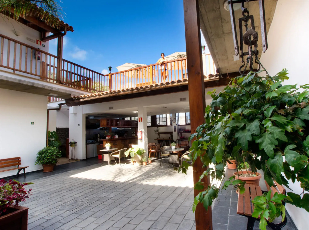 Gara Hotel