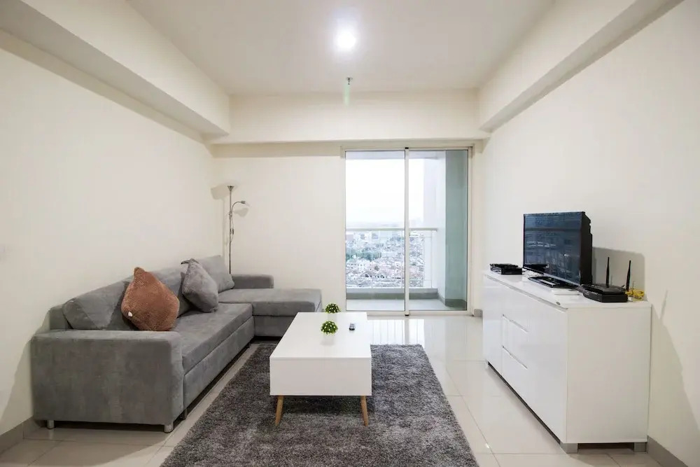 2 BR Best in Kelapa Gading Sherwood Apartment By Travelio