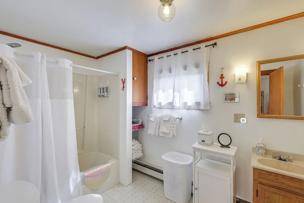 Steps to Arcadia NP - Spacious Winter Harbor Home!