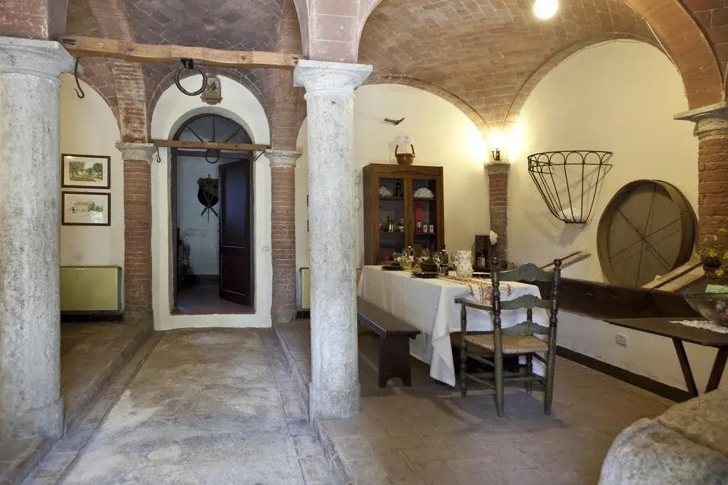 Agriturismo diffuso Tenuta Armaiolo - widespread farmhouse