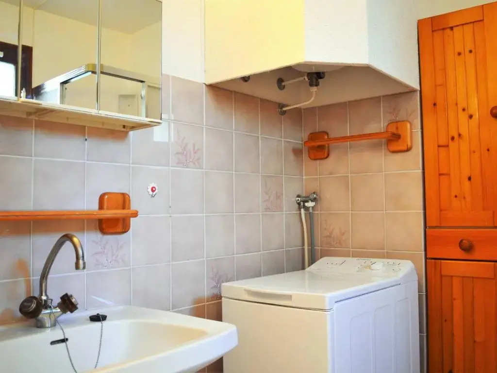 Appartement Le Lavandou, 1 pièce, 4 personnes - FR-1-251-409