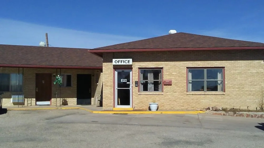 Sunshine Motel