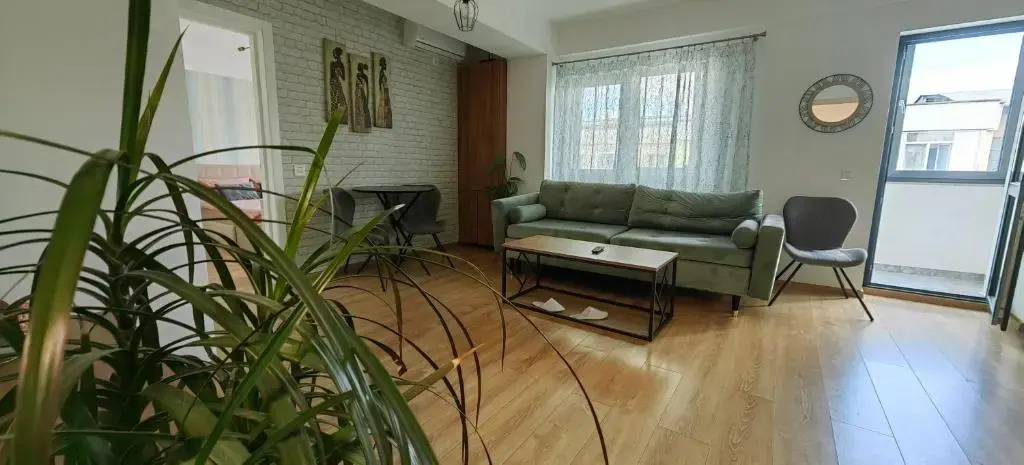 Apartament situat in bloc nou New building apartments self check in