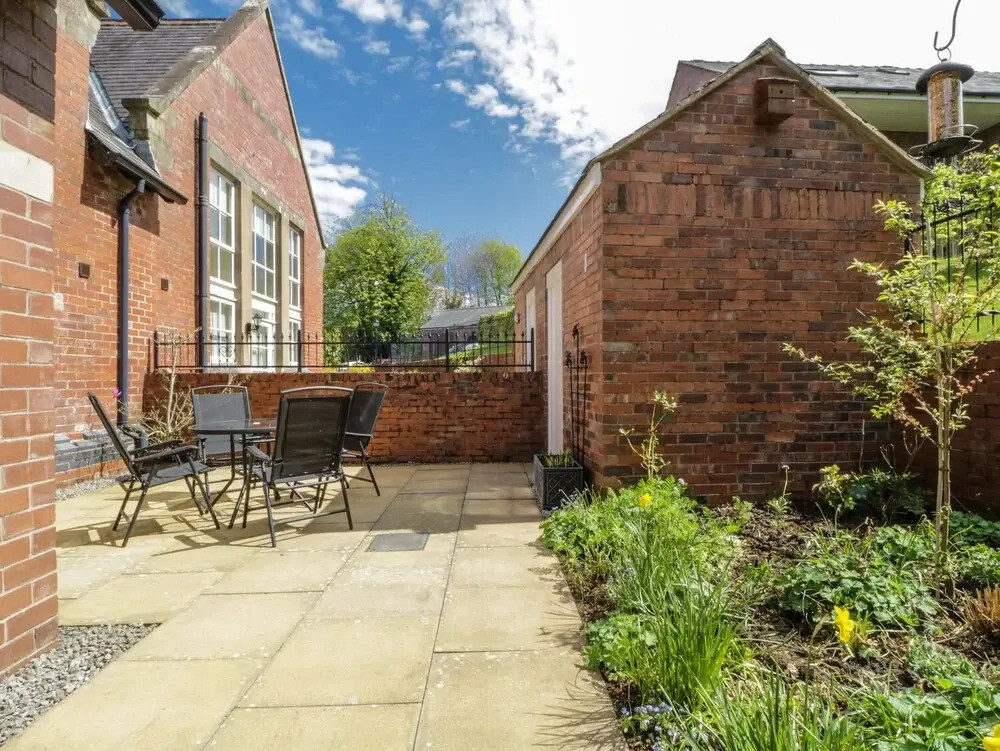 Carpenters Cottage