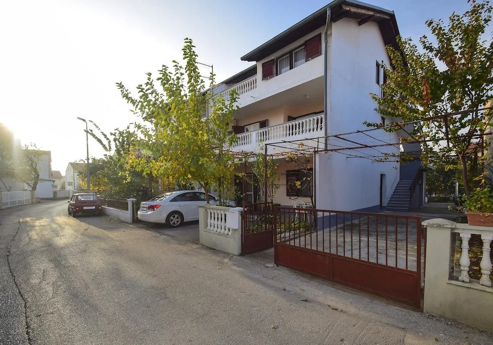 Apartments Pesic / Two Bedroom A1