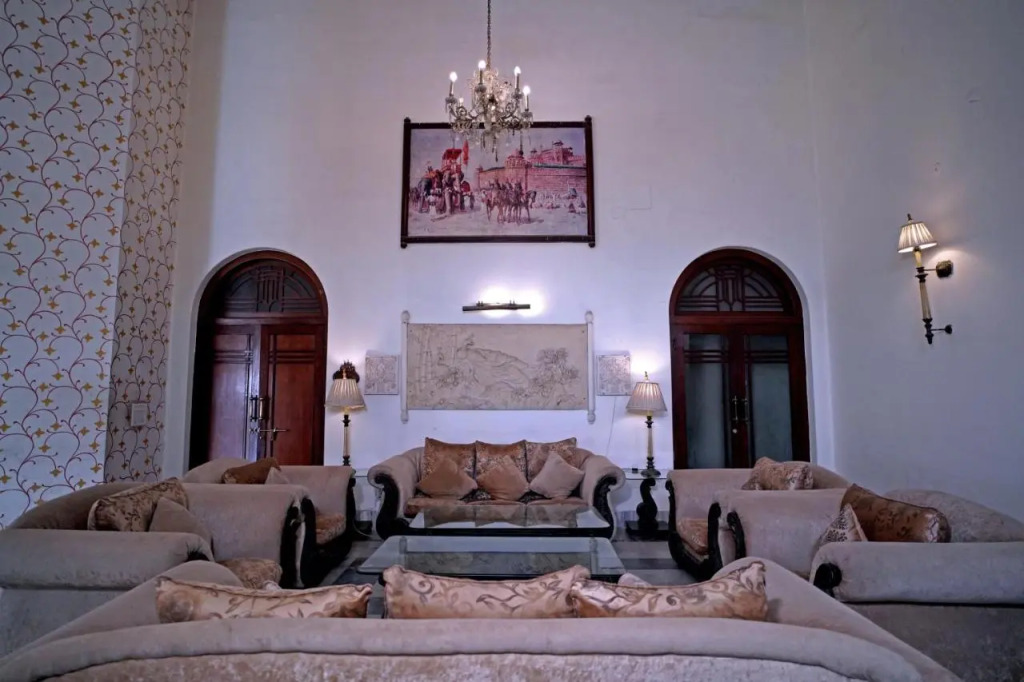 Hotel Merwara Estate- A Luxury Heritage Resort