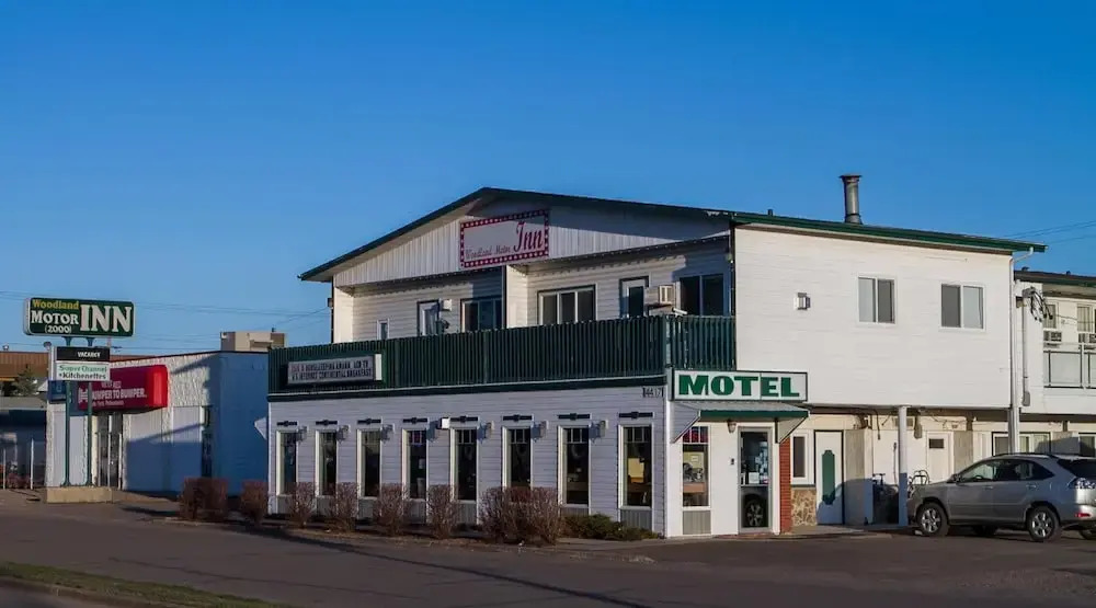 Woodland Motor Inn