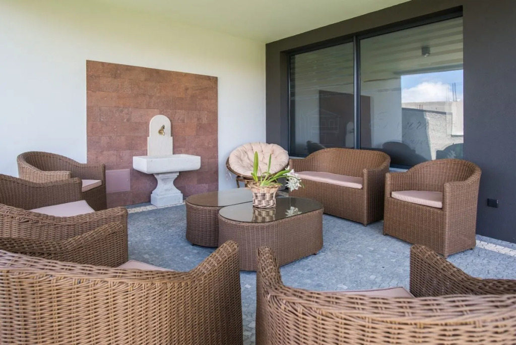 Enxurros House