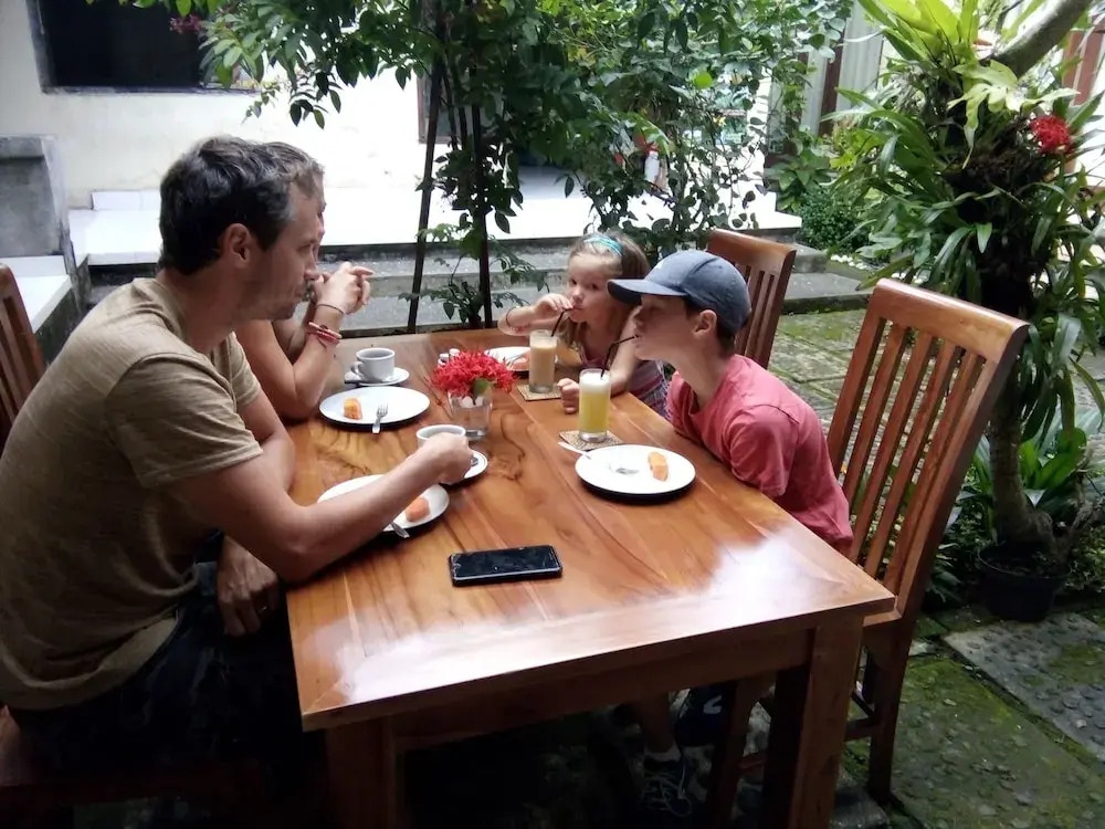 Manada Guesthouse