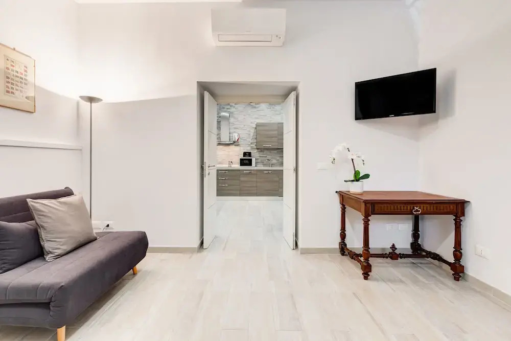 Ara Pacis Inn