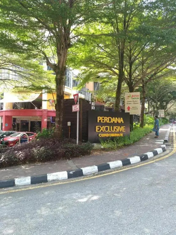 Perdana Exclusive Condo