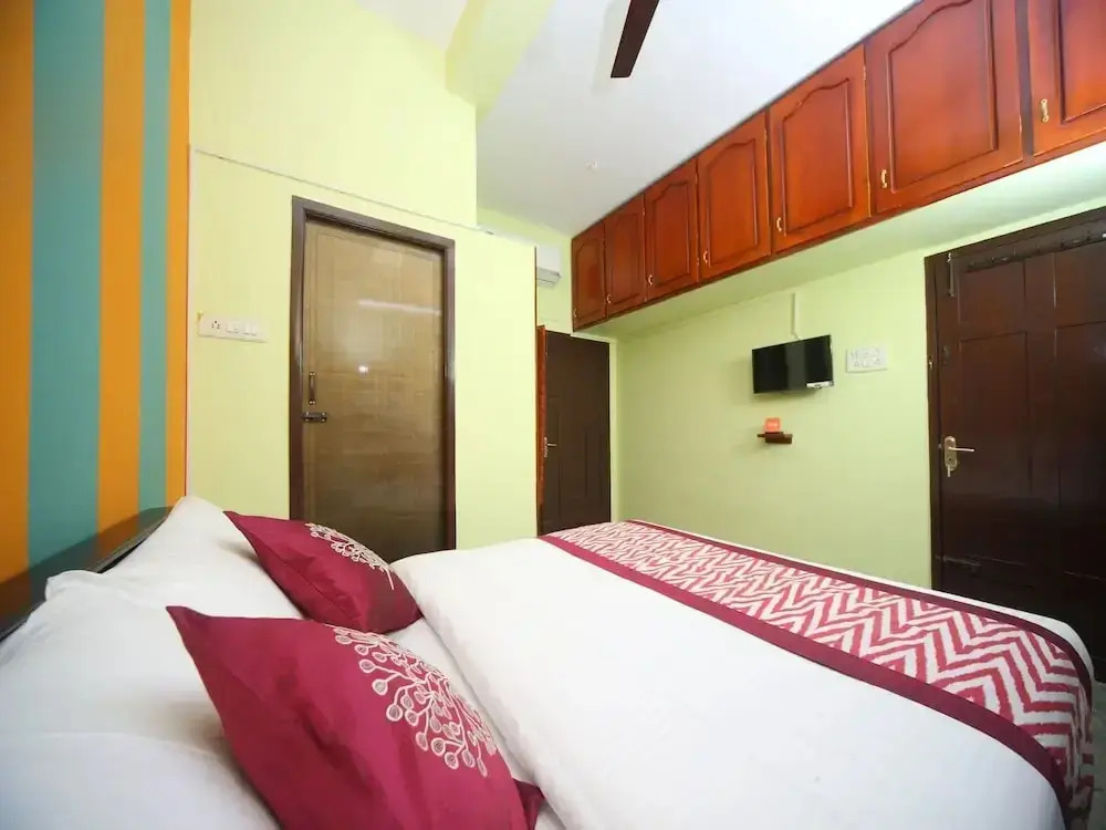 Vijay Residency By OYO Rooms