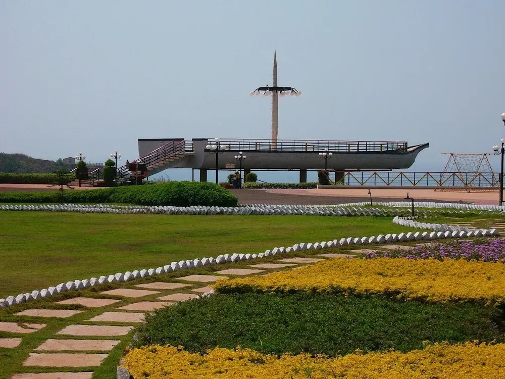 Kohinoor Samudra Beach Resort