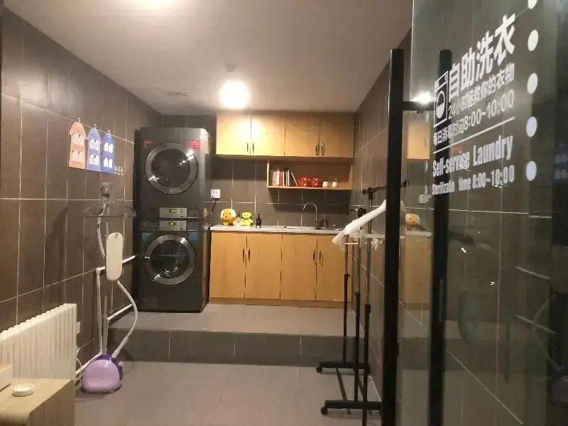 Hanting Hotel Yining Shanghai Town