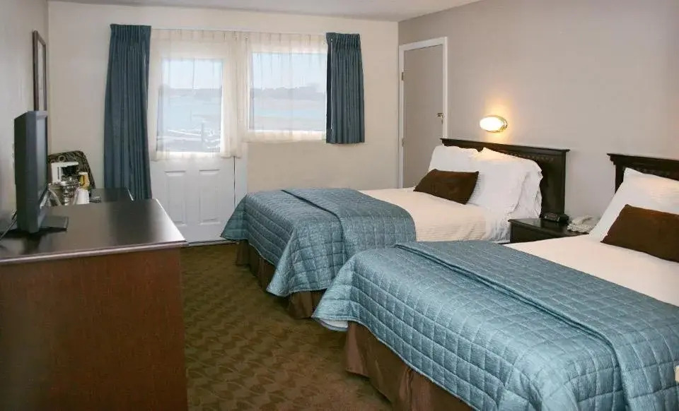 The Hotel at Cape Ann Marina