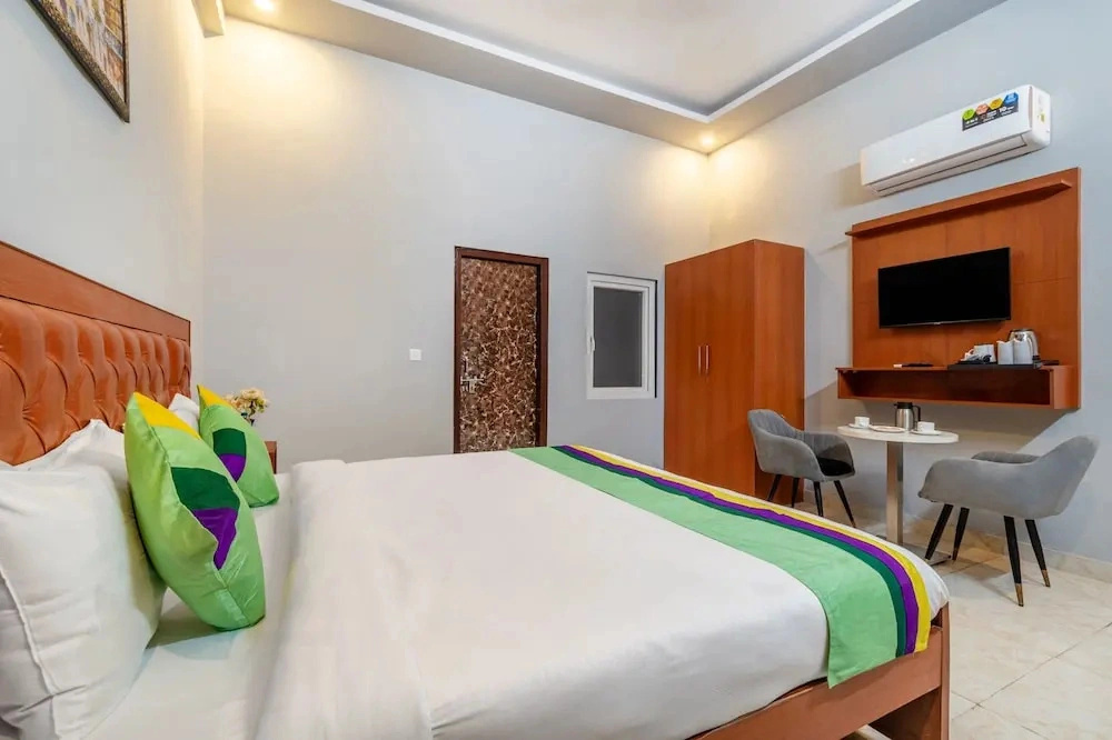 Expo Mart Inn