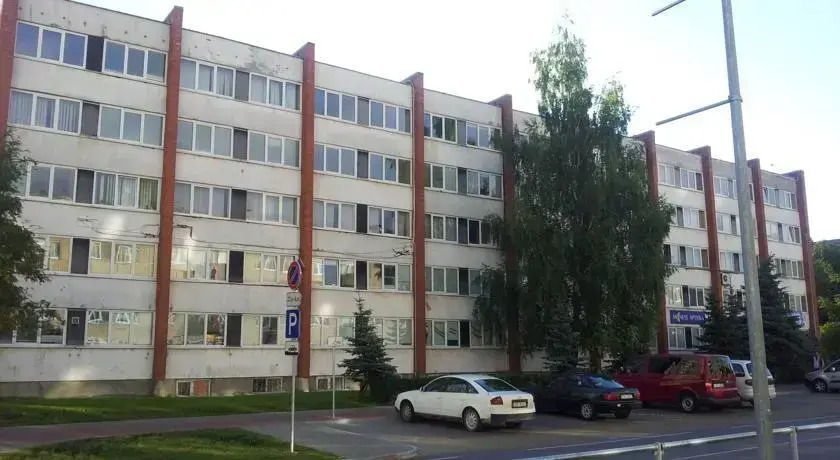 DHB