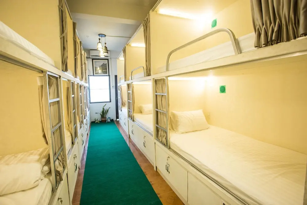 Green Box Hotel - Hostel