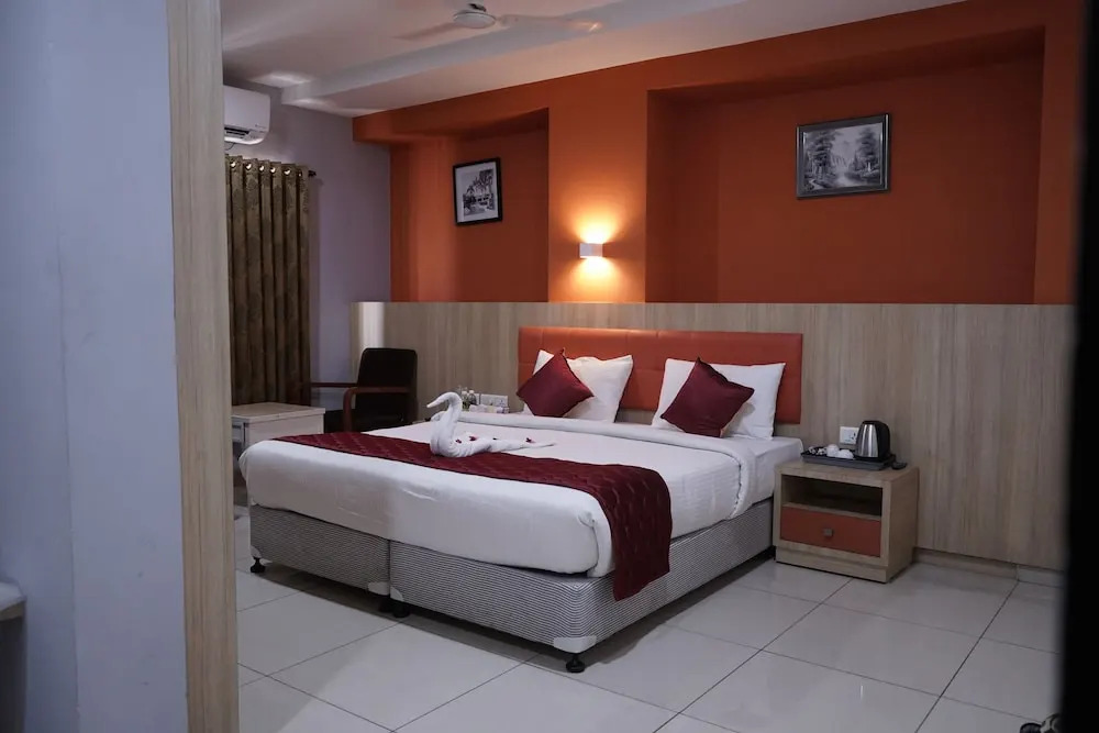 Hotel O IBRAS Residency Trichy
