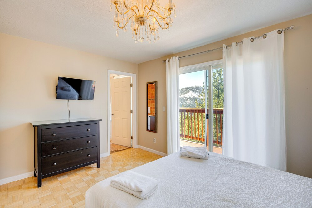 Scenic Home w/ Sauna - 7 Mi to Heavenly Mountain!