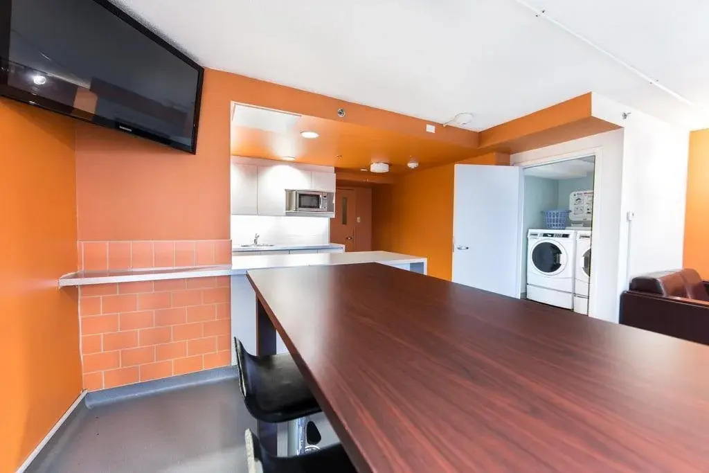 Residence Carrefour Sherbrooke