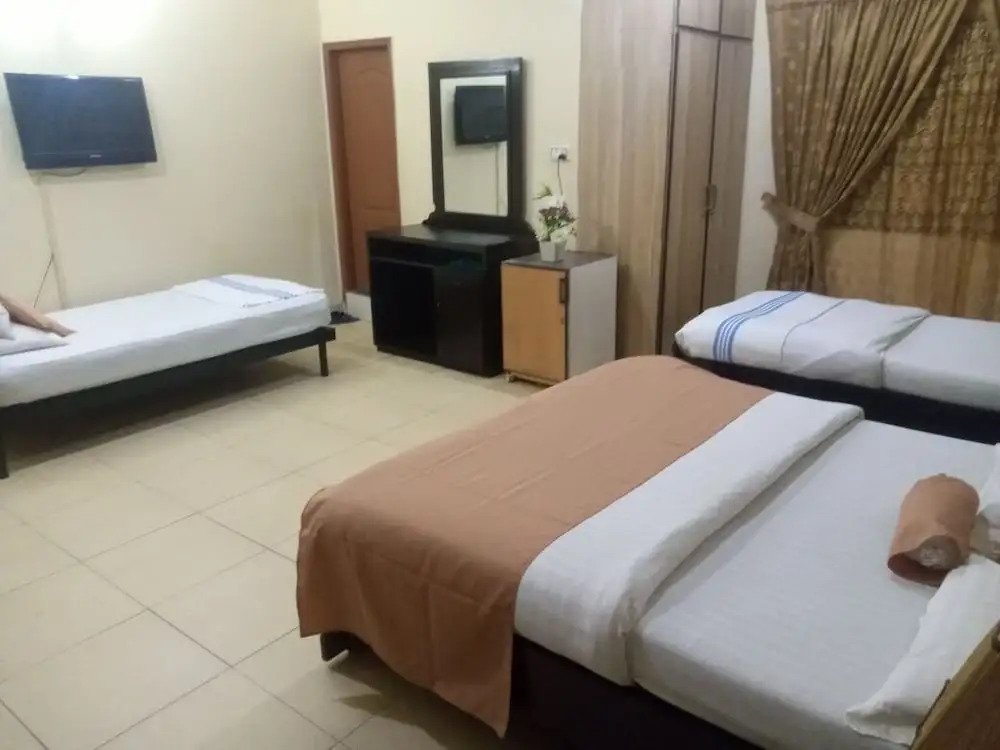 Luxury Inn
