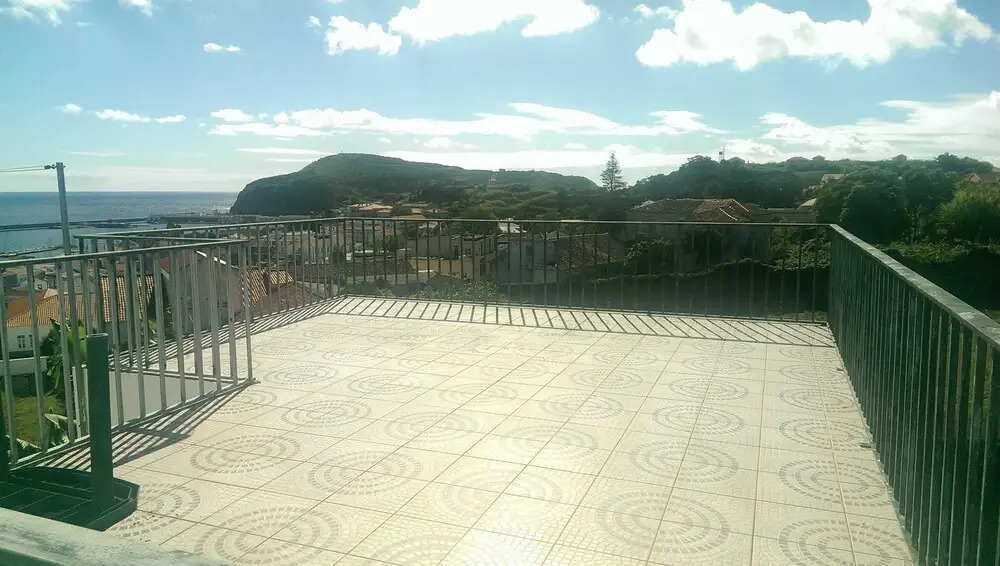 House With 3 Bedrooms in Horta, With Wonderful sea View, Furnished Ter