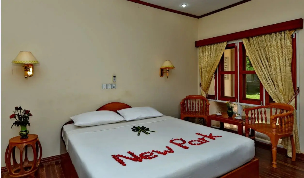 New Park Hotel