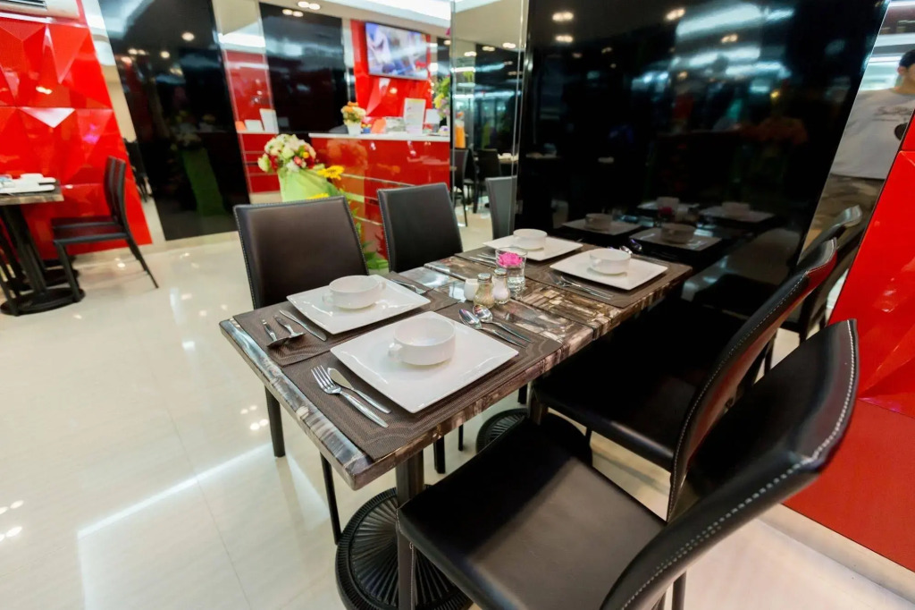 Euro luxury Pavillion