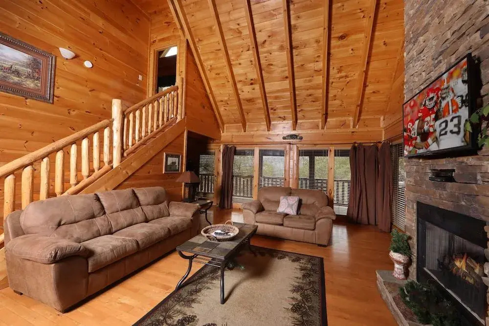 Echoes of Eden 4 Br cabin by RedAwning