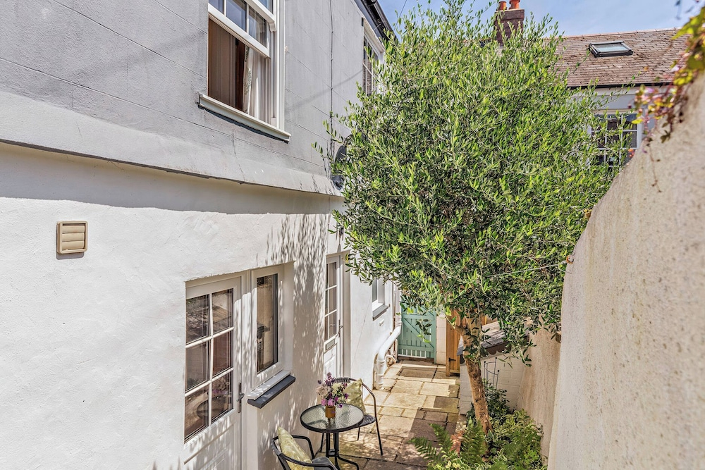 Ivy Cottage