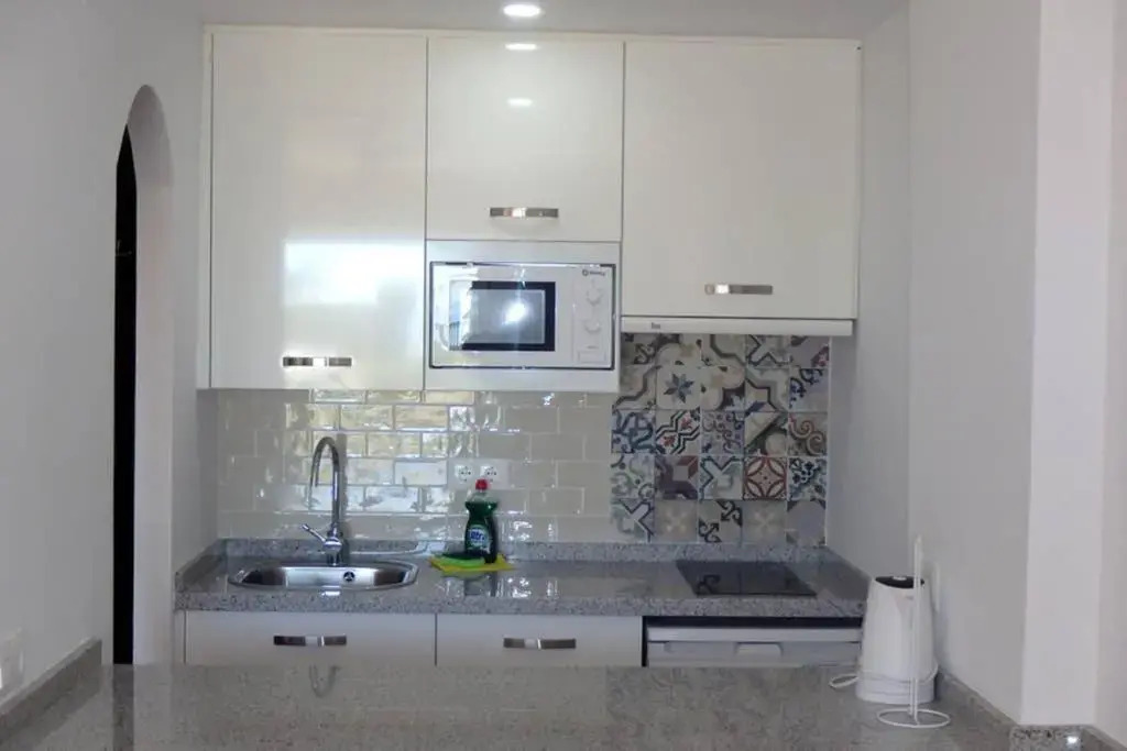 APARTAMENTO PALMERAS nsf25 studio, TORRECILLA, NERJA