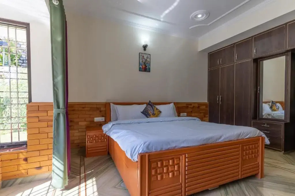 SaffronStays Willow Castle, Bhimtal - Pet-Friendly Home Near Bhimtal Lake