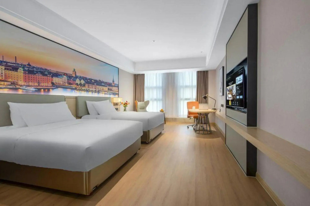 Vienna International Hotel (Changsha Yanghu Wetland Subway Station IKEA Yuju Branch)(维也纳国际酒店(长沙洋湖湿地地铁站宜家荟聚店))