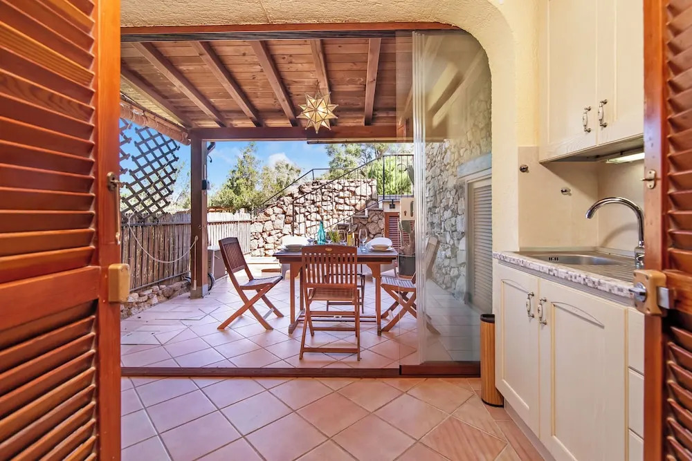 Giotto In Sardegna With Shared Pool