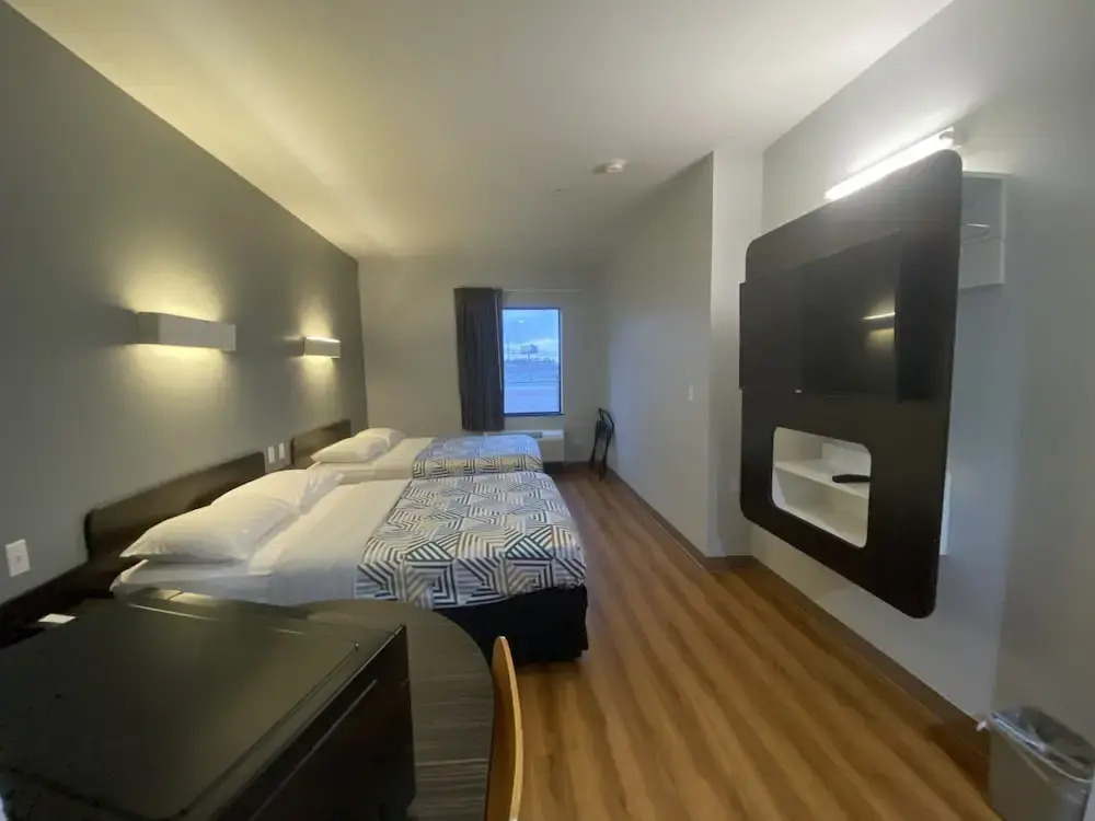 Studio 6 Suites Texas City, TX I 45 South