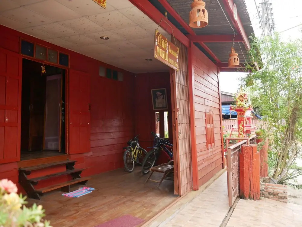 World Homestay