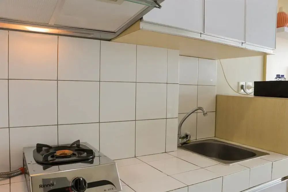 Cozy Living And Tidy Studio At Springlake Summarecon Apartment Bekasi