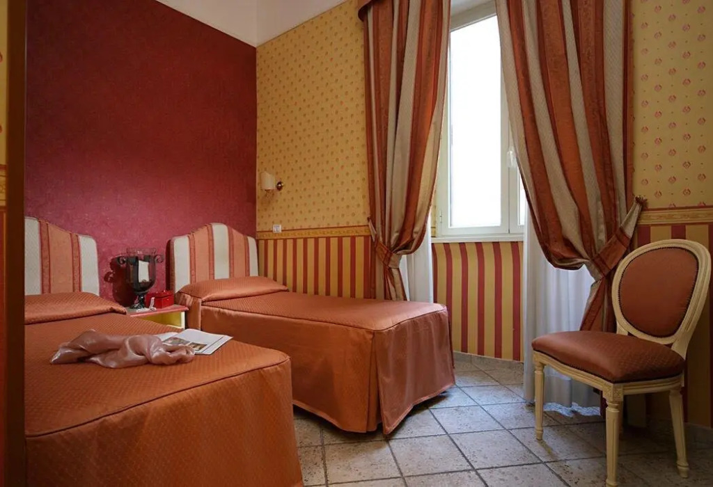 Hotel Golden