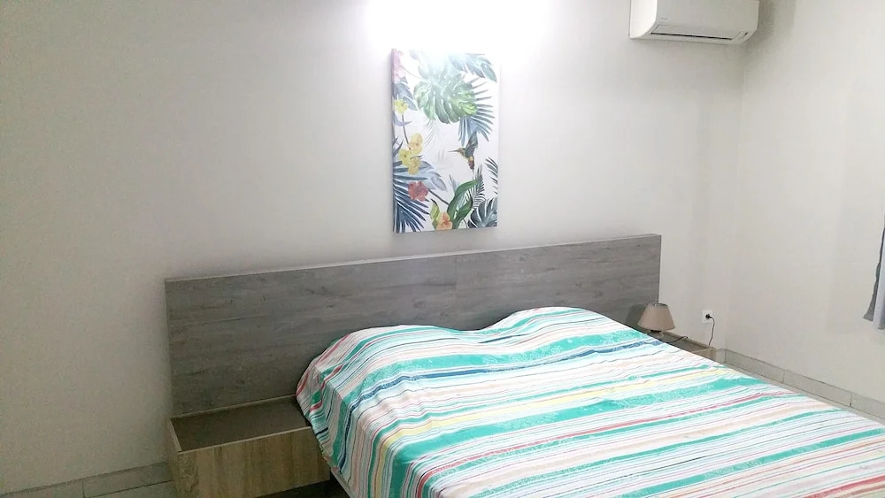Apartment With one Bedroom in Le Marin, With Wonderful sea View, Enclosed Garden and Wifi - 10 km From the Beach