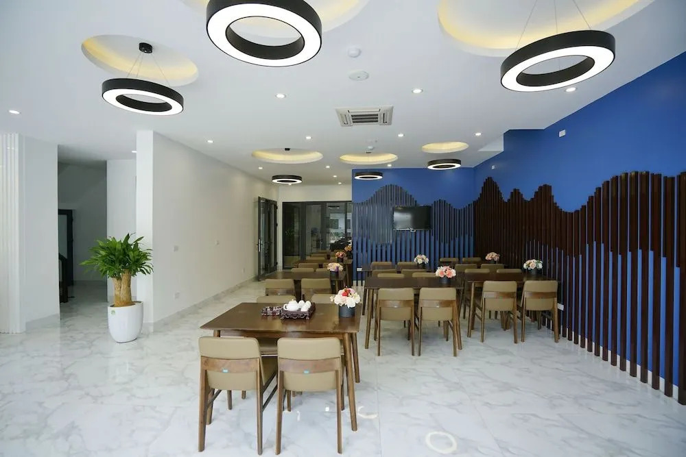 Ha Long Trendy Hotel