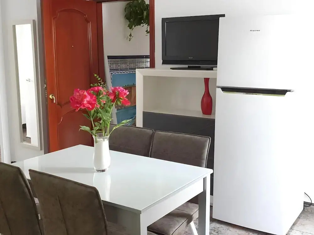 Apartamento con terraza cerca a la playa
