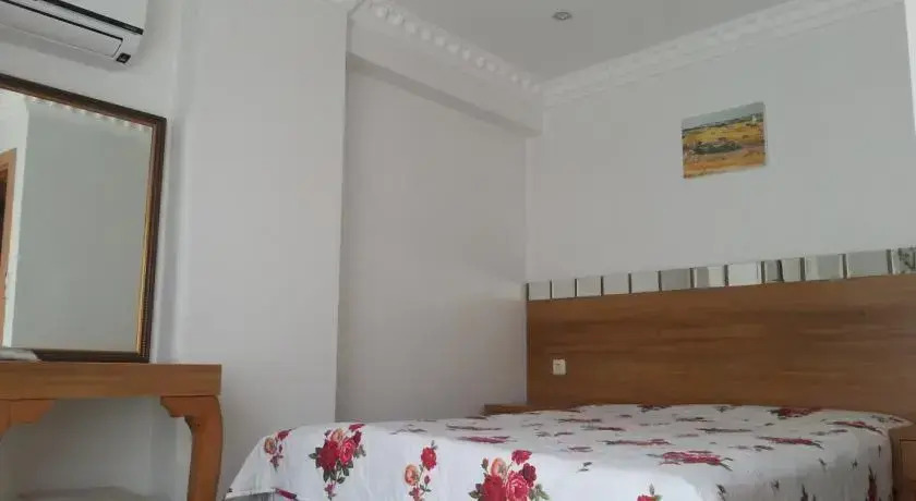 Cicekli Bahce Evleri