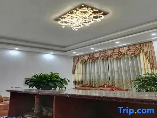 Qujing Haizhiqing Hotel
