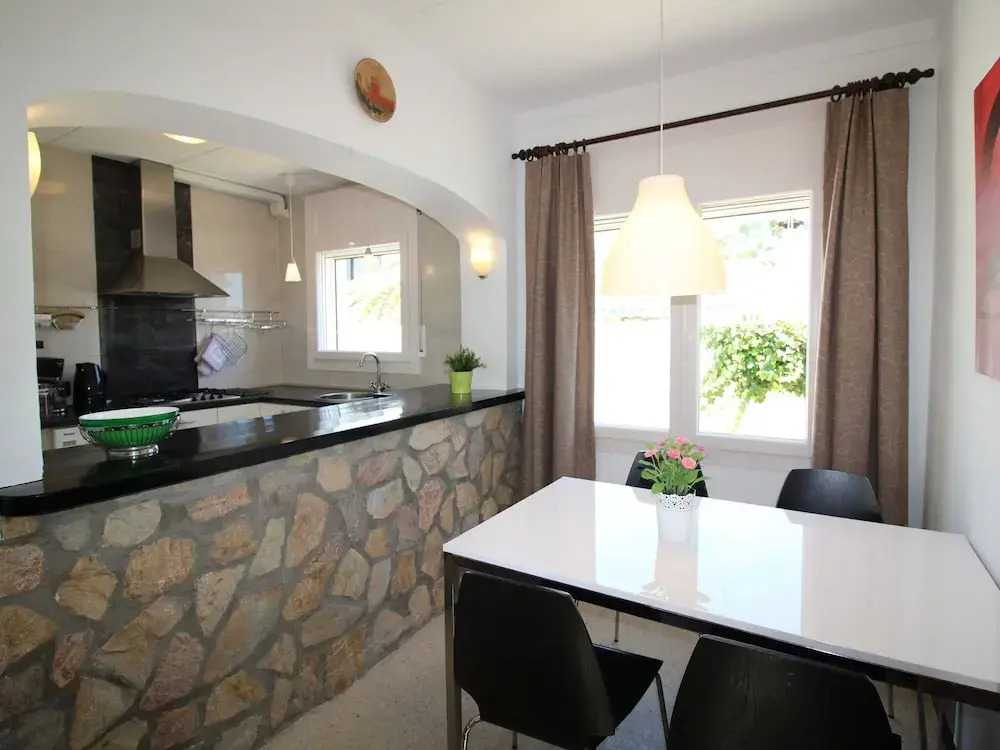 House With Outdoor Studio in Quiet Sector of Empuriabrava