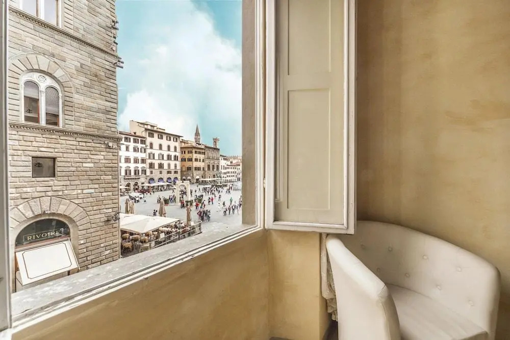 Signoria honeymoon apartment