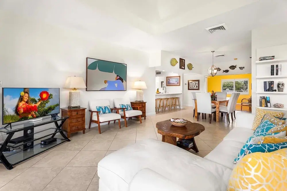 Top Floor Rental - Ocean Views - Vrkcv