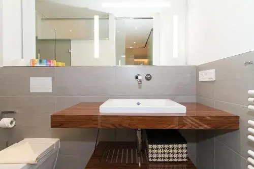 Deluxe Suites Villa Lowenstein