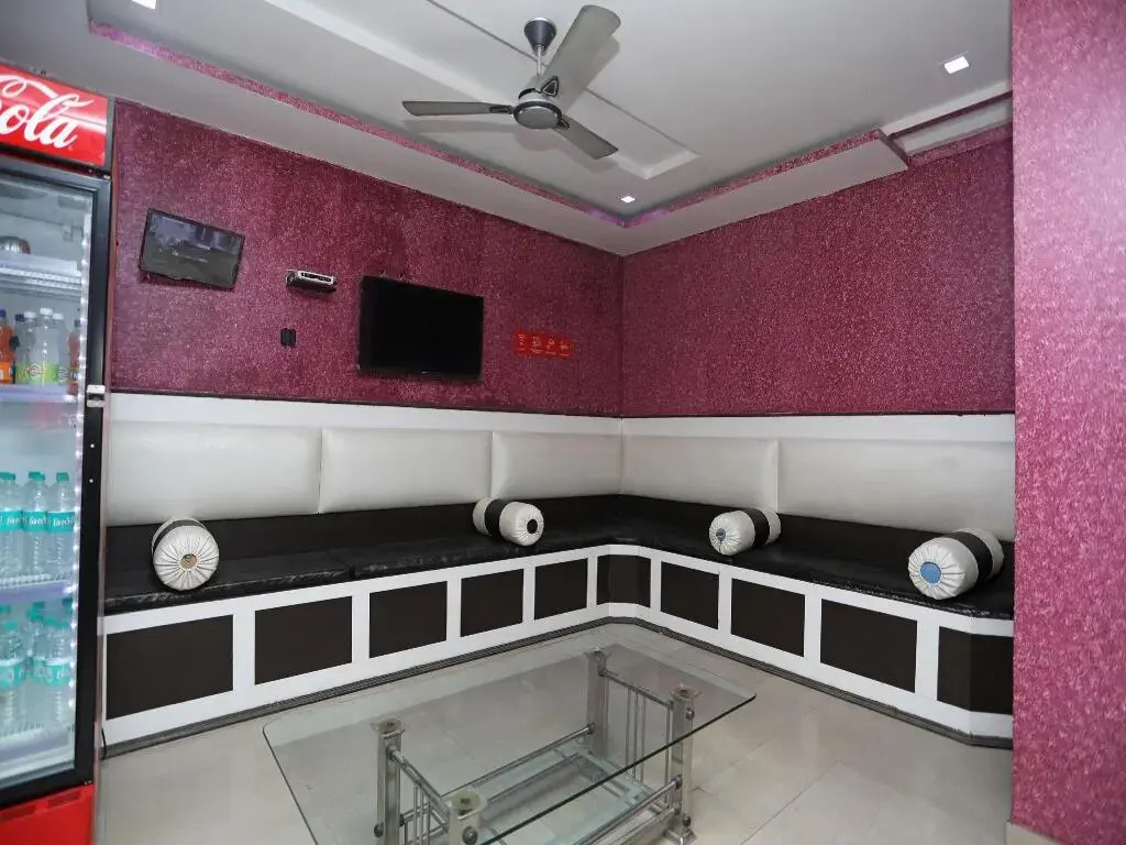 Gwala Guest House By OYO Rooms